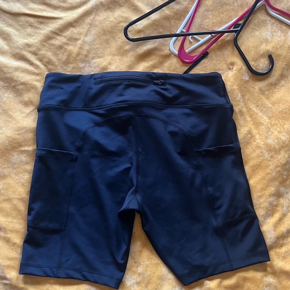 Dark gray Nike dry fit Shorts - Picture 2 of 12